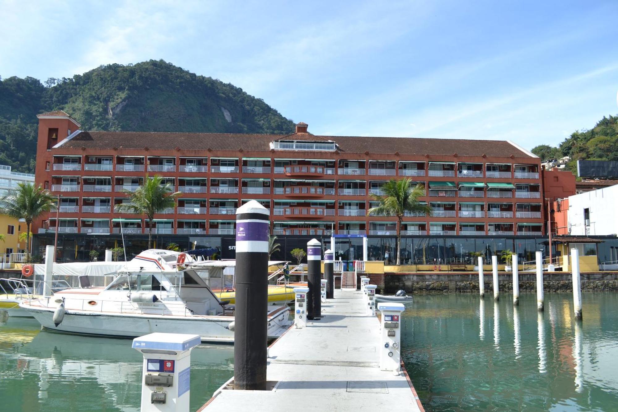 アングラドスレイスFlat Frente Mar No Shopping Piratas , Com Estacionamento Gratuitoアパートメント エクステリア 写真
